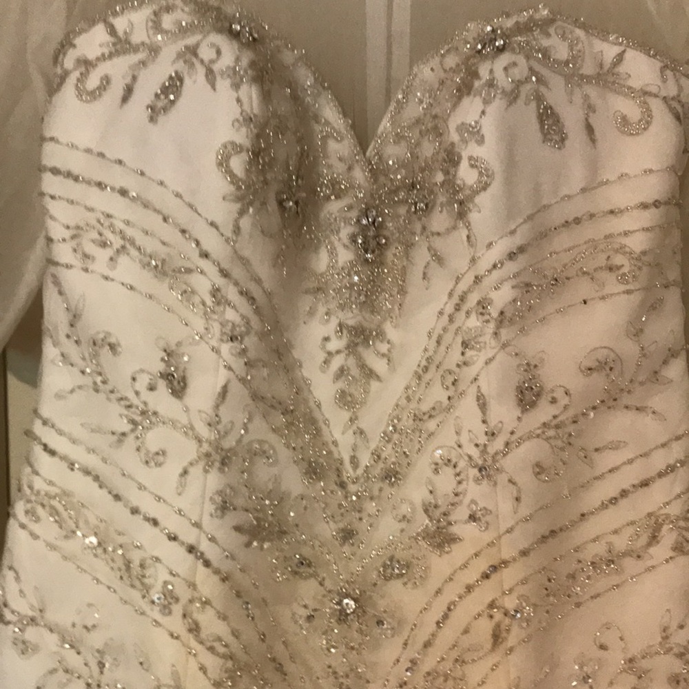 Maggie Sottero wedding gown